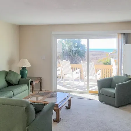 Big Beach Retreat & Ocean West Escape